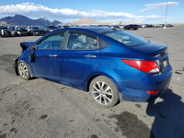 KMHCT4AE3HU255442 2017 HYUNDAI ACCENT - Image 2