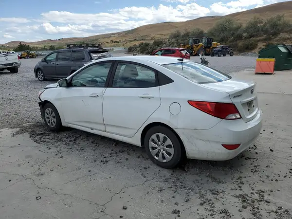 KMHCT4AE3HU265386 2017 HYUNDAI ACCENT - Image 2