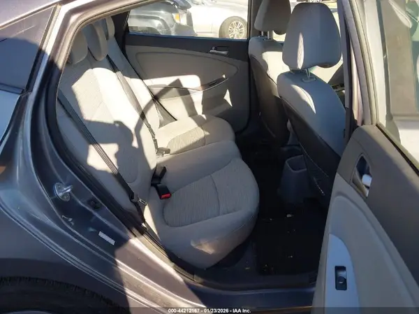 KMHCT4AE3HU268630 2017 HYUNDAI ACCENT - Image 8