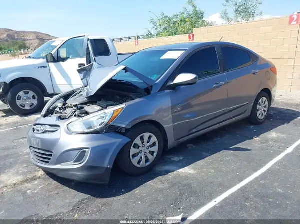KMHCT4AE3HU272595 2017 HYUNDAI ACCENT - Image 2