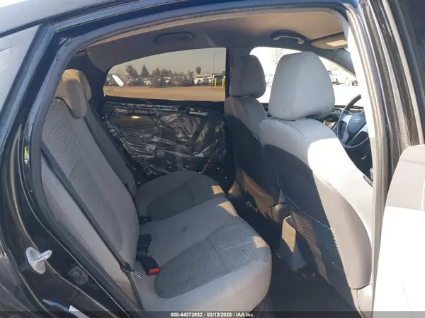KMHCT4AE3HU275271 2017 HYUNDAI ACCENT - Image 8