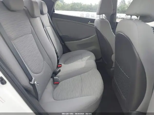 KMHCT4AE3HU278025 2017 HYUNDAI ACCENT - Image 8