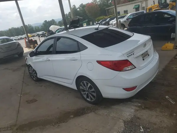 KMHCT4AE3HU284469 2017 HYUNDAI ACCENT - Image 2