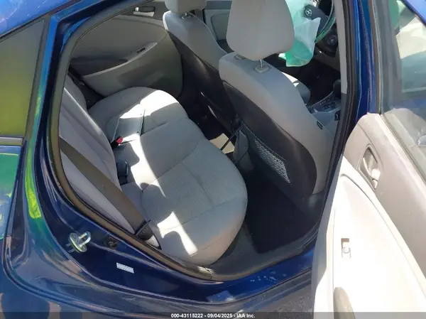 KMHCT4AE3HU287095 2017 HYUNDAI ACCENT - Image 8