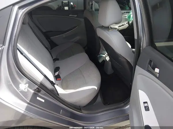 KMHCT4AE3HU298033 2017 HYUNDAI ACCENT - Image 8