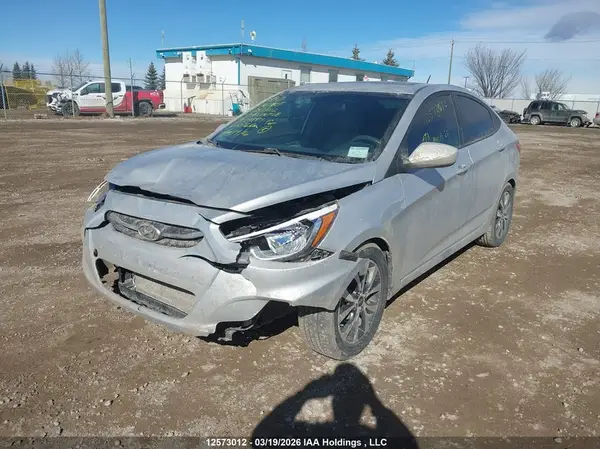 KMHCT4AE3HU298811 2017 HYUNDAI ACCENT - Image 2