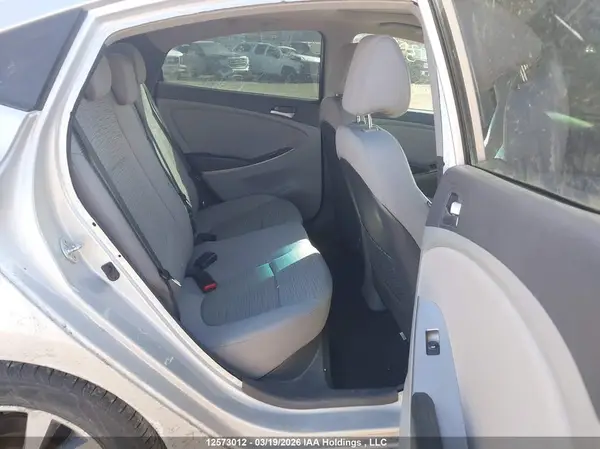 KMHCT4AE3HU298811 2017 HYUNDAI ACCENT - Image 8