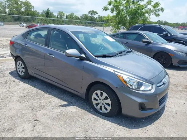 KMHCT4AE3HU301450 2017 HYUNDAI ACCENT - Image 1