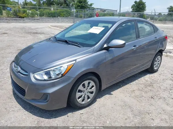 KMHCT4AE3HU301450 2017 HYUNDAI ACCENT - Image 2