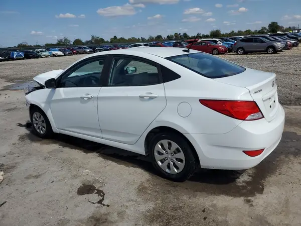 KMHCT4AE3HU305868 2017 HYUNDAI ACCENT - Image 2