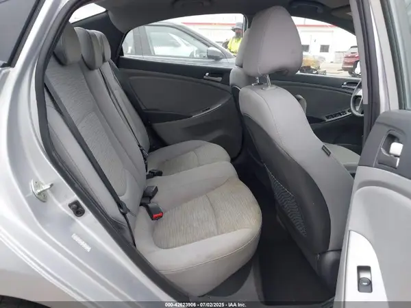 KMHCT4AE3HU310004 2017 HYUNDAI ACCENT - Image 8