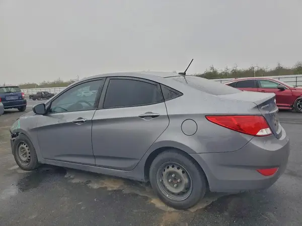 KMHCT4AE3HU313291 2017 HYUNDAI ACCENT - Image 2