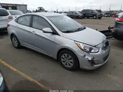 KMHCT4AE3HU318569 2017 HYUNDAI ACCENT