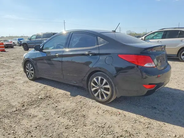 KMHCT4AE3HU320774 2017 HYUNDAI ACCENT - Image 2
