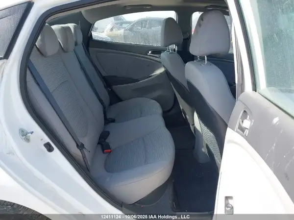 KMHCT4AE3HU332178 2017 HYUNDAI ACCENT - Image 8