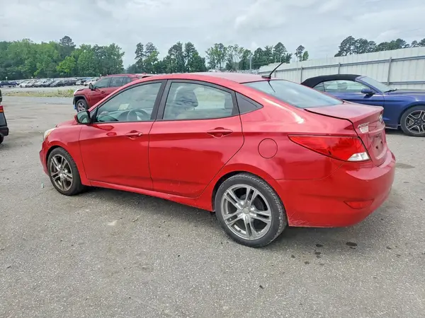 KMHCT4AE3HU334318 2017 HYUNDAI ACCENT - Image 2