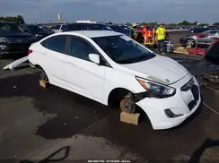KMHCT4AE3HU340653 2017 HYUNDAI ACCENT