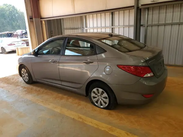 KMHCT4AE3HU357517 2017 HYUNDAI ACCENT - Image 2