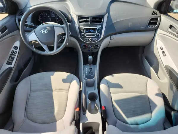 KMHCT4AE3HU358537 2017 HYUNDAI ACCENT - Image 8