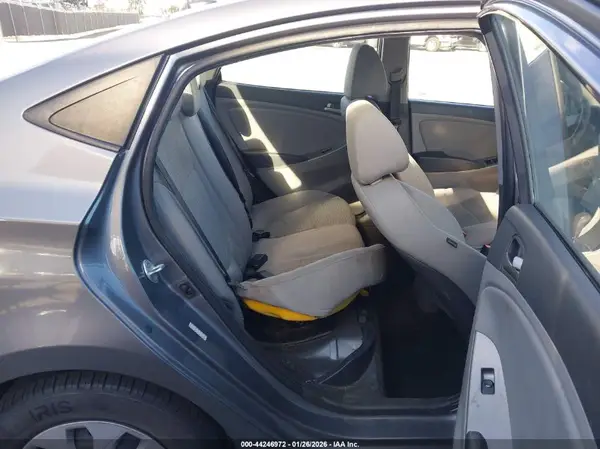 KMHCT4AE4GU001432 2016 HYUNDAI ACCENT - Image 8