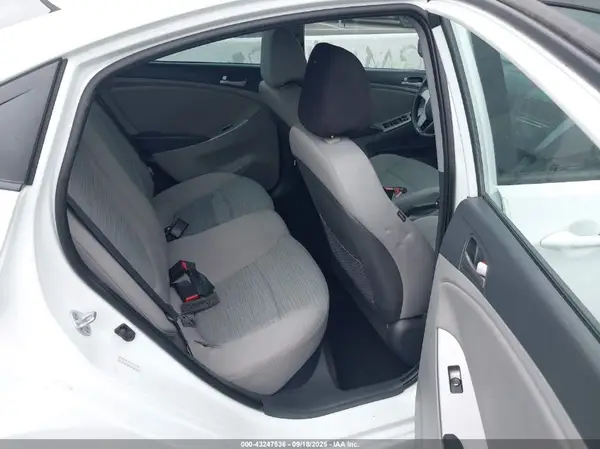 KMHCT4AE4GU005089 2016 HYUNDAI ACCENT - Image 8