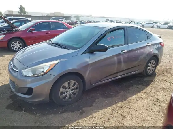 KMHCT4AE4GU013788 2016 HYUNDAI ACCENT - Image 2