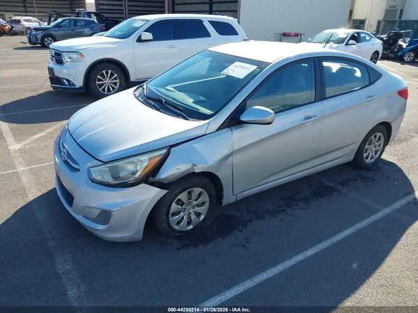 KMHCT4AE4GU015542 2016 HYUNDAI ACCENT - Image 2