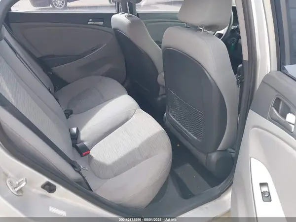 KMHCT4AE4GU038514 2016 HYUNDAI ACCENT - Image 8