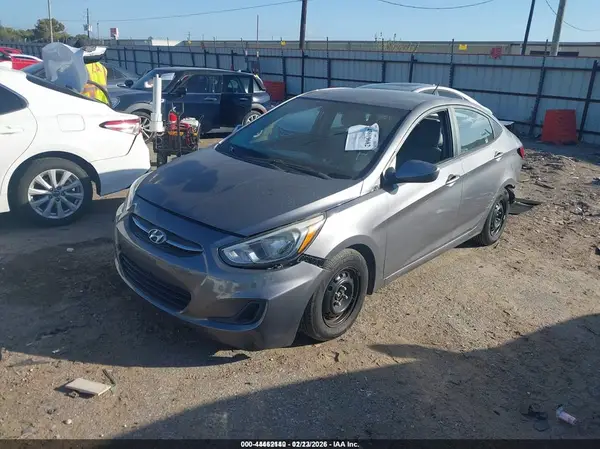 KMHCT4AE4GU038707 2016 HYUNDAI ACCENT - Image 2