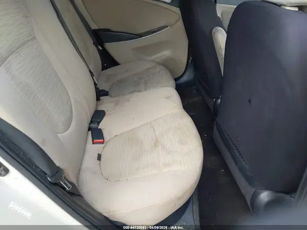 KMHCT4AE4GU041803 2016 HYUNDAI ACCENT - Image 8