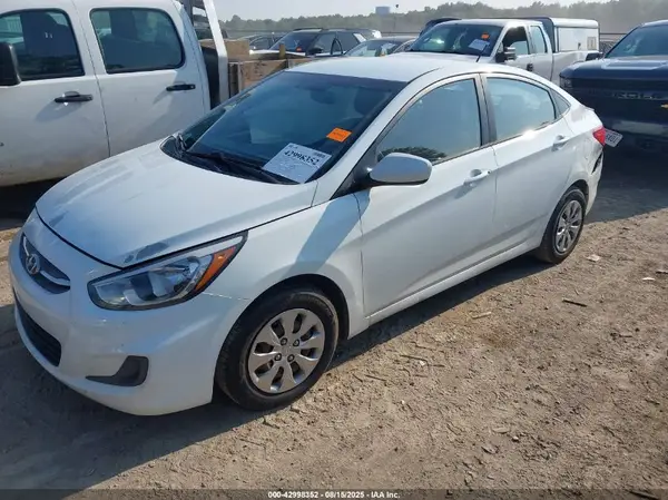 KMHCT4AE4GU047844 2016 HYUNDAI ACCENT - Image 2
