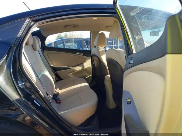 KMHCT4AE4GU049514 2016 HYUNDAI ACCENT - Image 8