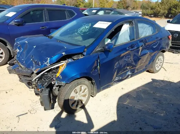 KMHCT4AE4GU049660 2016 HYUNDAI ACCENT - Image 2