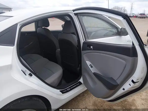 KMHCT4AE4GU055247 2016 HYUNDAI ACCENT - Image 8