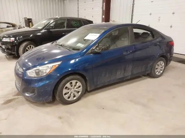 KMHCT4AE4GU078415 2016 HYUNDAI ACCENT - Image 2