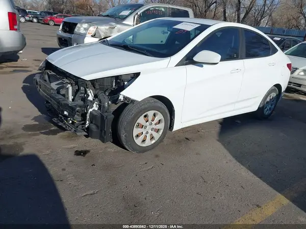 KMHCT4AE4GU080665 2016 HYUNDAI ACCENT - Image 2