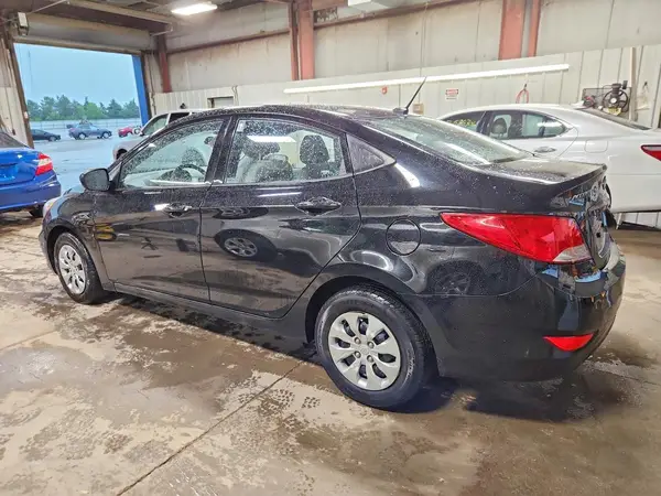 KMHCT4AE4GU089866 2016 HYUNDAI ACCENT - Image 2