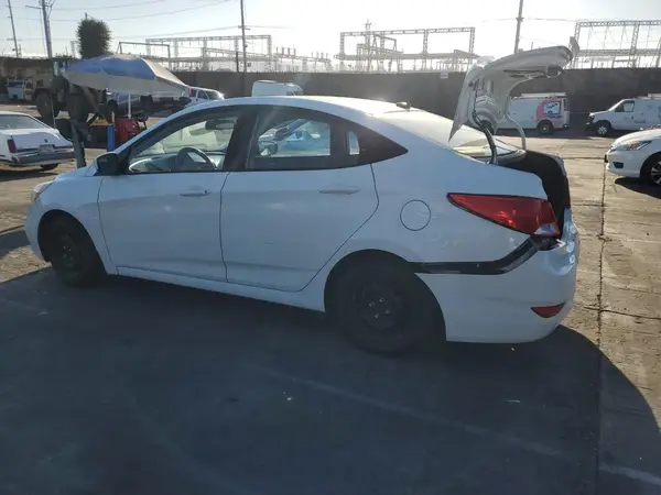 KMHCT4AE4GU101885 2016 HYUNDAI ACCENT - Image 2
