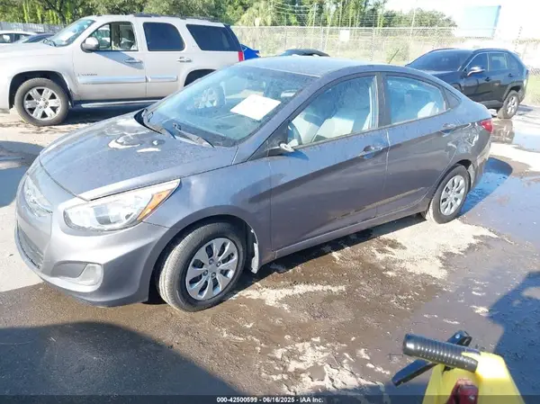 KMHCT4AE4GU111798 2016 HYUNDAI ACCENT - Image 2