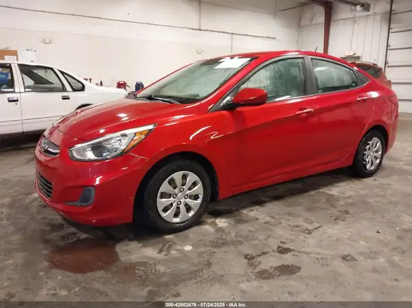 KMHCT4AE4GU135986 2016 HYUNDAI ACCENT - Image 2