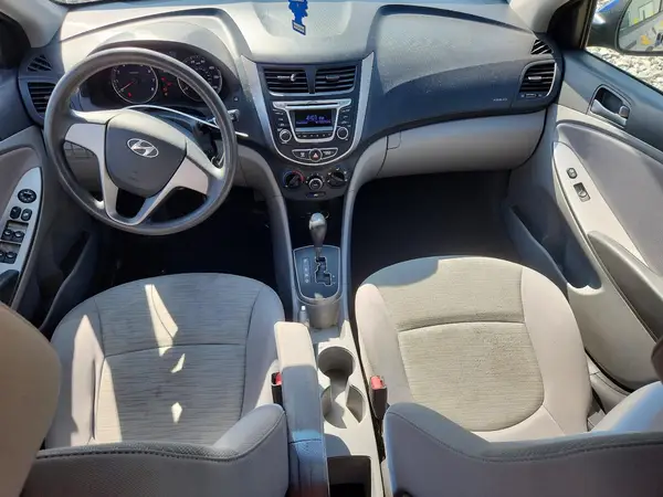KMHCT4AE4GU136166 2016 HYUNDAI ACCENT - Image 8