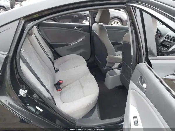 KMHCT4AE4GU136507 2016 HYUNDAI ACCENT - Image 8
