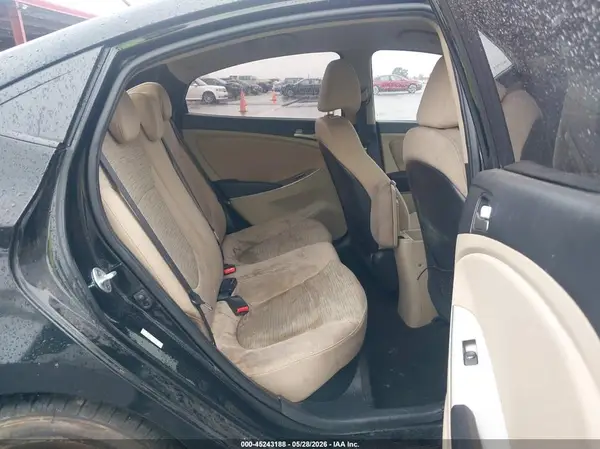 KMHCT4AE4GU144087 2016 HYUNDAI ACCENT - Image 8