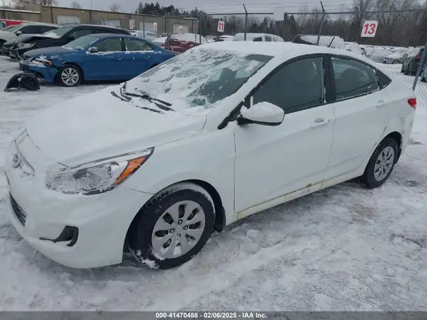 KMHCT4AE4GU158040 2016 HYUNDAI ACCENT - Image 2
