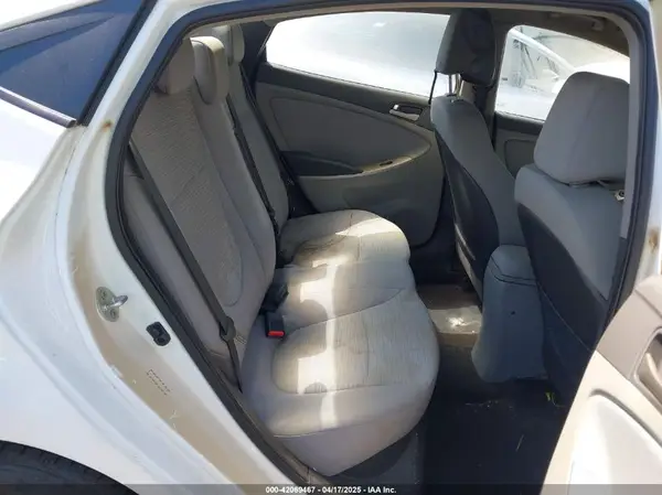 KMHCT4AE4GU160709 2016 HYUNDAI ACCENT - Image 8