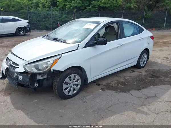 KMHCT4AE4GU162606 2016 HYUNDAI ACCENT - Image 2