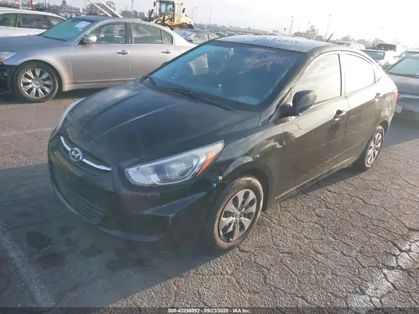 KMHCT4AE4GU948065 2016 HYUNDAI ACCENT - Image 2