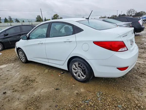 KMHCT4AE4GU948115 2016 HYUNDAI ACCENT - Image 2