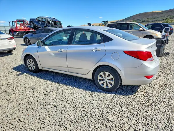 KMHCT4AE4GU948874 2016 HYUNDAI ACCENT - Image 2