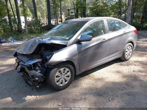 KMHCT4AE4GU964587 2016 HYUNDAI ACCENT - Image 2